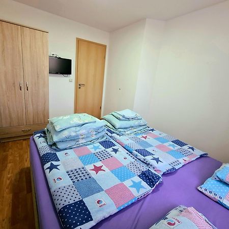 Anita Apartman Шопрон Екстериор снимка