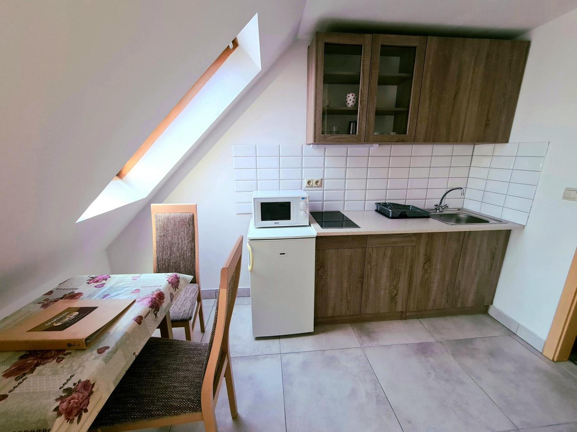 Anita Apartman Шопрон Екстериор снимка
